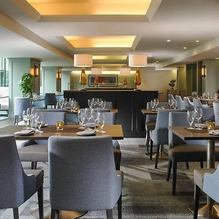 Hotel Mespil 4*