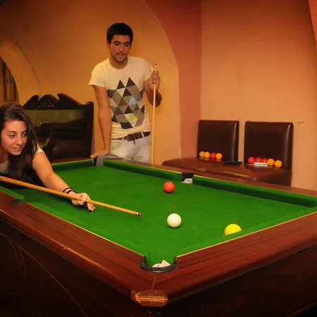 Hostal Isaacs