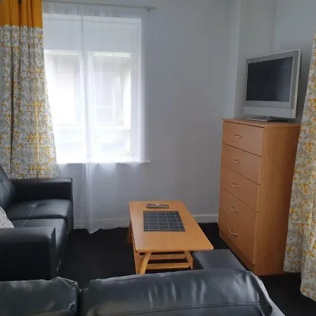 Arran Quay Holiday Apartment *