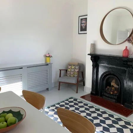Chic And Contemporary Victorian Family * Dublin