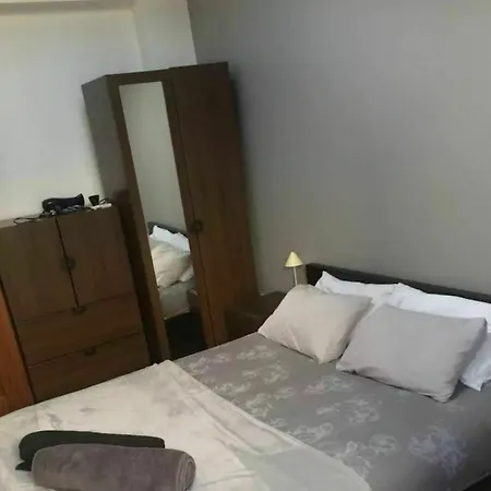 Apartment 1 Bed In Heart Of Old *