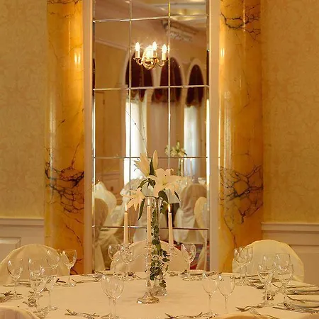 Hotel Clyde Court Dublin