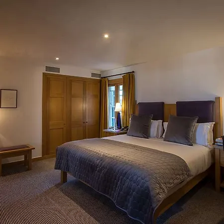 The Clarence 4* Dublín