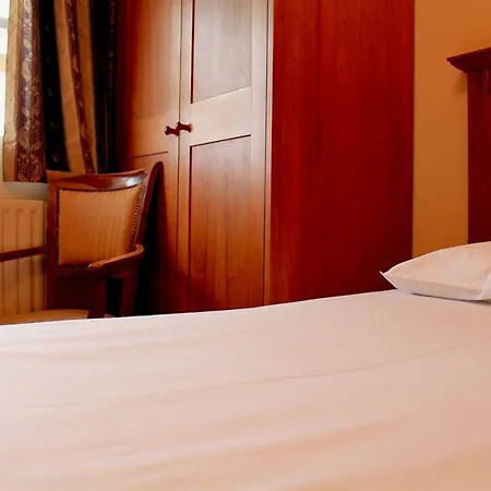 Lynams Hotel Dublin