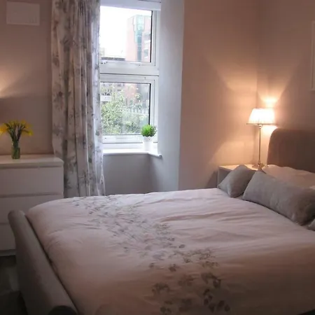 Centre Ifsc - 2 Bedroom Apartment Dublin