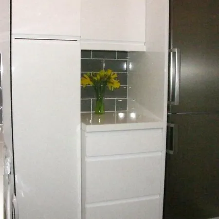 Centre Ifsc - 2 Bedroom Apartment