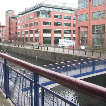 Apartment Centre Ifsc - 2 Bedroom