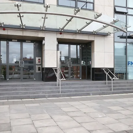 Hanover Dock * ダブリン