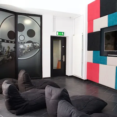 Apartmán Yugo Explore - Broadstone Hall