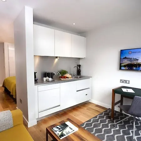 Merrion Hall Hotel 4*