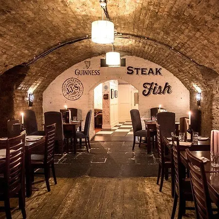 Castle 4* דבלין