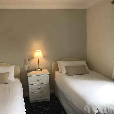 Almara Bed & Breakfast 3*