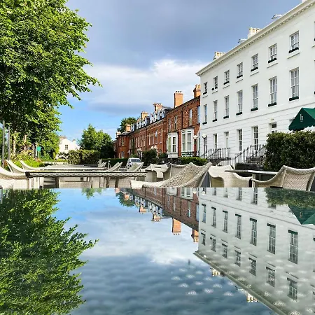 Hotel Hampton 4*