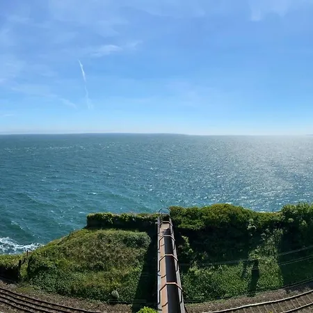 Stunning In The Heart Of Dalkey Holiday home Dublin