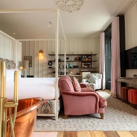 Hotel The Mayson 4*