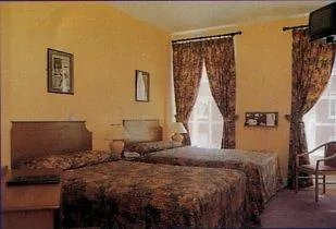 Hotel Jackson Court