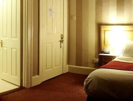 Phoenix Park Hotel