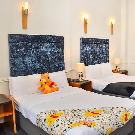 St George By Nina Hotel 3*