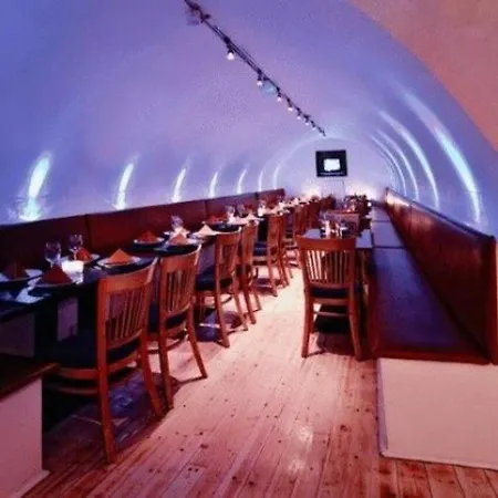 My Place Hotel 2*