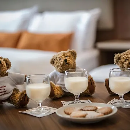 Cassidys Hotel 4*