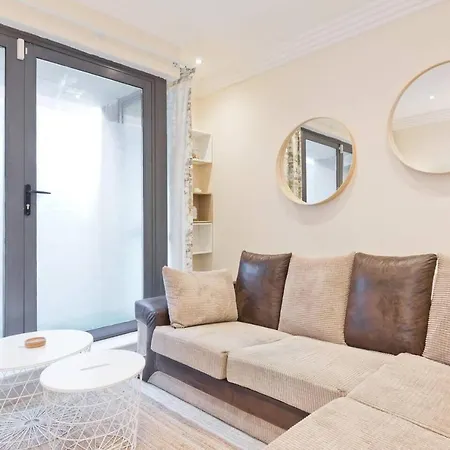 Apartamento Captivating 2-bed In 1