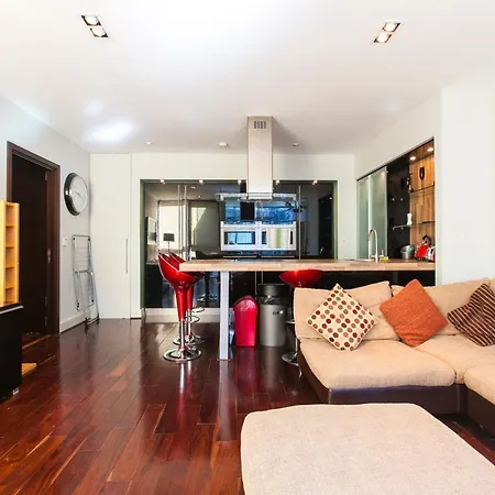 The Cubes A2b Apartment