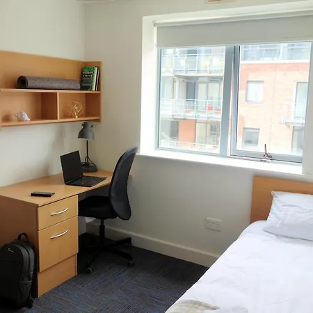 Mayor Square Nci Residences Ifsc * Dublin