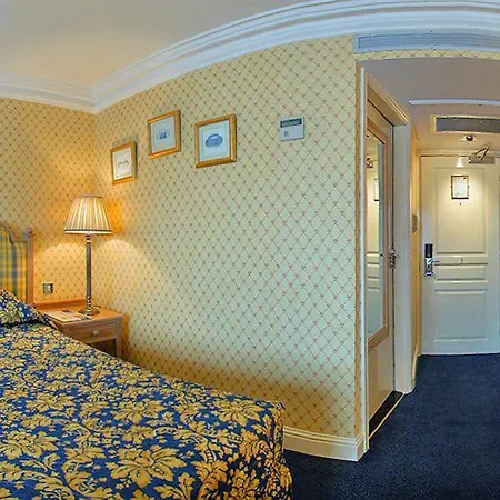 Hotel Brooks 4*