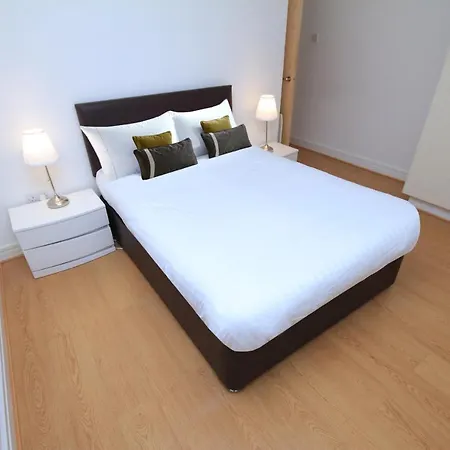Most Central Location, Sleeps 12 * Dublin
