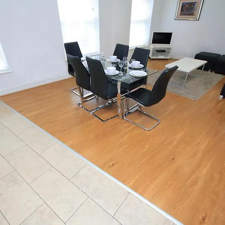 Most Central Location, Sleeps 12