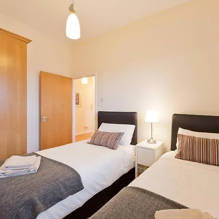 Stunning 3-bed In 1 * Dublin