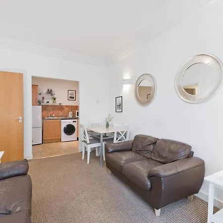 Immaculate 1-bed In 1 Apartamento *