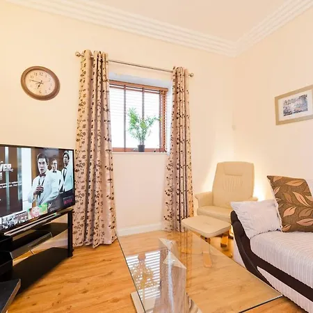 Stunning 3-bed In 1
