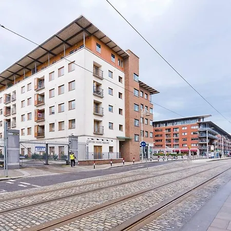 Apartamento Immaculate 1-bed In 1 *