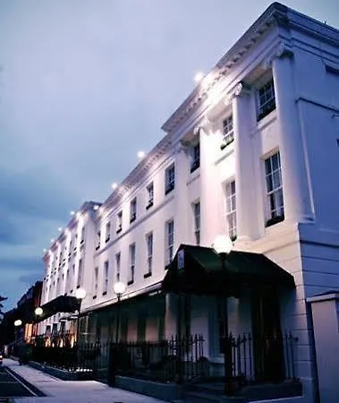 Hotel Hampton