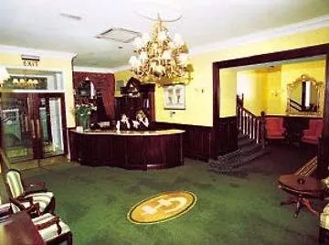 Central 3*
