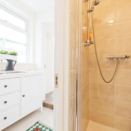 Apartamento Charming Riverside - Minutes From