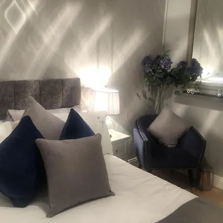 Beechtree House Bed & Breakfast *