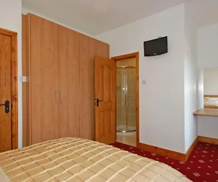 Guest house Abbington House