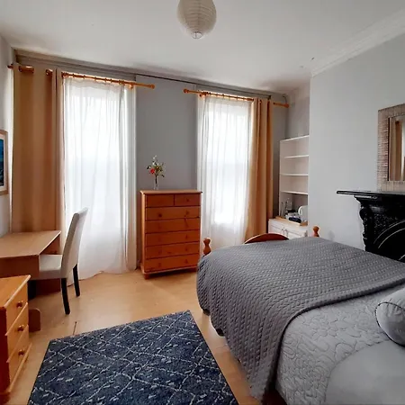Homestay Synnott Place Dublin