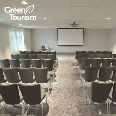 Maldron Hotel, Newlands Cross 4*