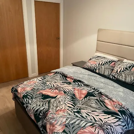 Reuben Street Ap Apartment *