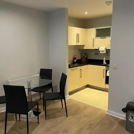 Reuben Street Ap Apartment *