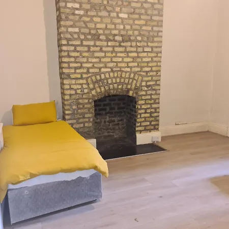 Drumcondra Road Lower Apartment