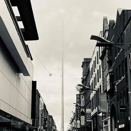 Pillar *