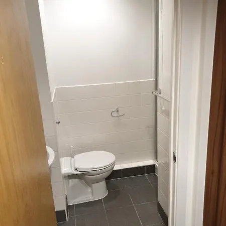 Ensuite For Ireland Students Only, - Sk Apartment Dublin