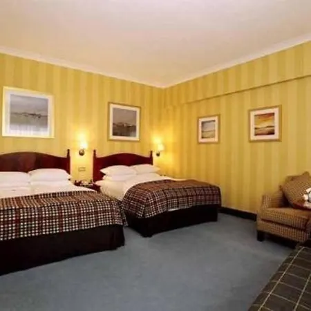 Fitzpatrick Castle 4*