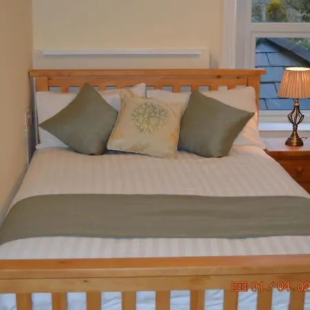 Glencourt Apartment *