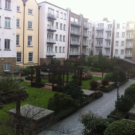 Apartment Abbey Court