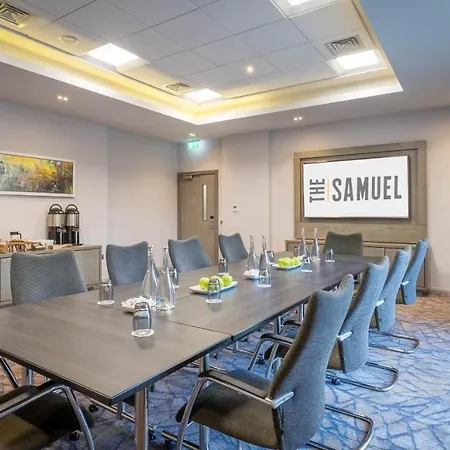The Samuel Hotel, Centre Szálloda
